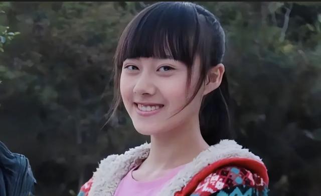 童年女神铠甲勇士拿瓦马灵灵—曹曦月，现在竟然这么美。