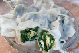 许多人爱吃韭菜鸡蛋馅饺子，它的危害有哪些？图片