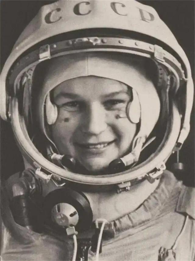 女航天员飞往太空前，为什么要吃避孕药？这是为了防止发生什么？
