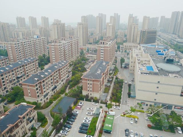 江苏徐州这个下辖县，境内有机场，游客却总读错名字？