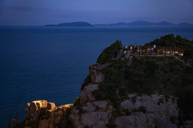 接连斩获国际大奖！连江古石夜色，美不胜收！