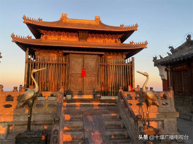 双节游武当｜收藏这些必打卡景点，赴一场山水与团圆之约