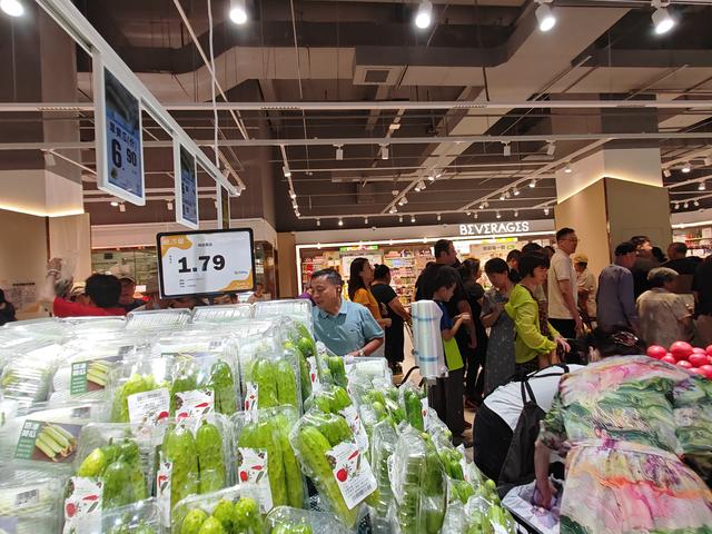 悦活里来南京了，这份导购攻略也来了