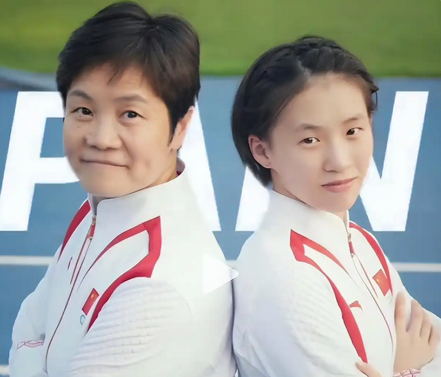 不查不知道，一查吓一跳!陈芋汐主教练余晓玲，原来如此深藏不露