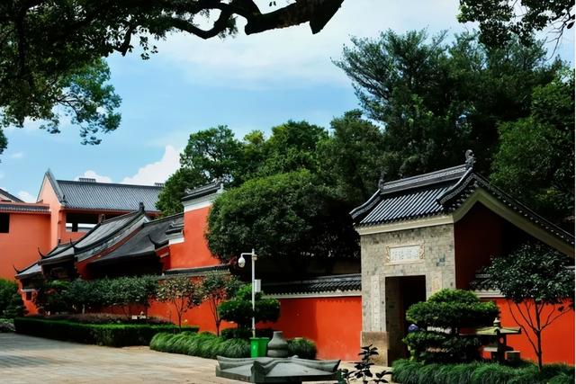 明日开演！村晚盛宴+非遗市集！逛古镇文创、赏村晚，鹰潭上清古镇&龙虎山游玩攻略承包你的冬日快乐！