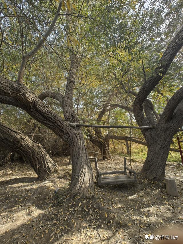 2025环南疆沙漠铁路背包自由行日记(3)---新藏公路零起点叶城打卡