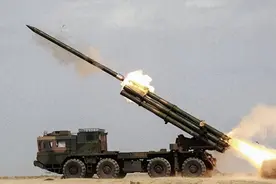 中国远火配装750毫米巨弹，火力炸裂，绝杀600公里外目标图片