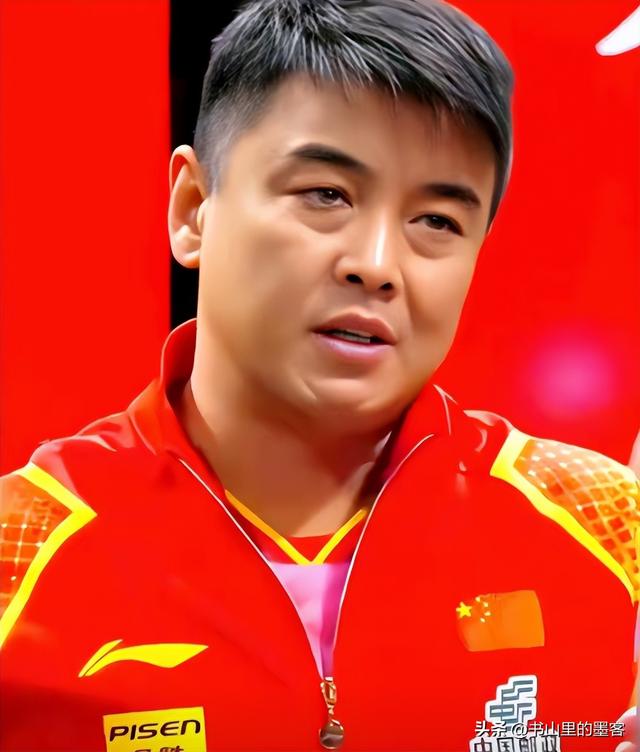 王皓憔悴苍老，两鬓发白，全力托举王楚钦，自己的两个儿子顾不上