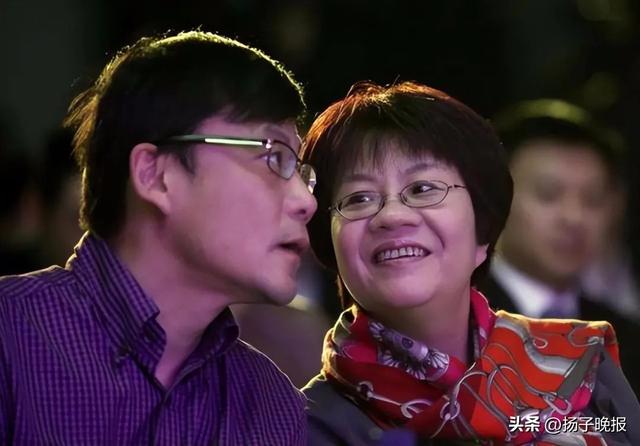 当当网创始人李国庆大婚，张朝阳、俞敏洪等人到场祝福
