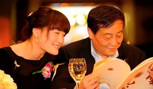 亲叔发声背刺？宗馥莉遗产纠纷案不到48小时，就传来3大重磅消息