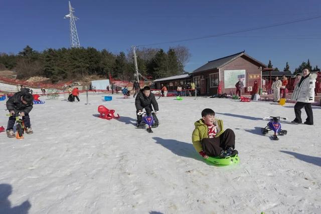 冰雪嘉年华，冲吖🤓