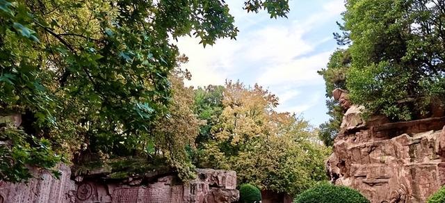 西安大唐芙蓉园:一池秋水作画屏 古典园林映画中