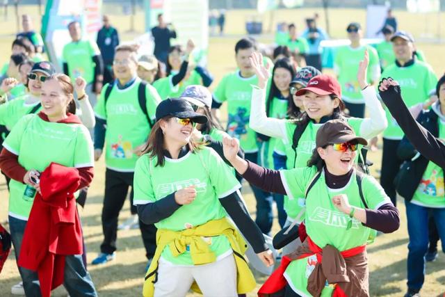 以行走助力公益｜2025“安心家园·爱行走”上海站圆满落幕