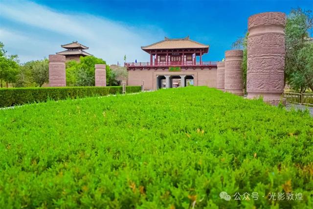 阳关玉门关旅游区风轻云淡正是秋游好时节