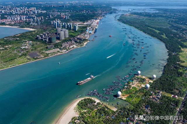 海南文昌：椰林湾引客来