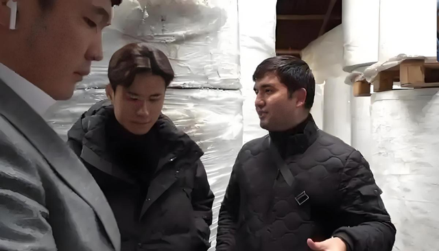 5 年前，靠倒卖口罩一年赚 60 亿元	，住 5 万一夜酒店的他，如今咋样了