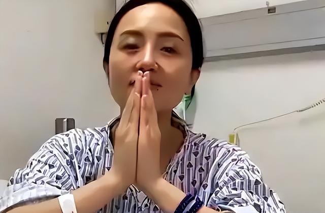 离世仅过去 8 个月，52 岁辛柏青高调传出喜讯	，朱媛媛终于能安心了