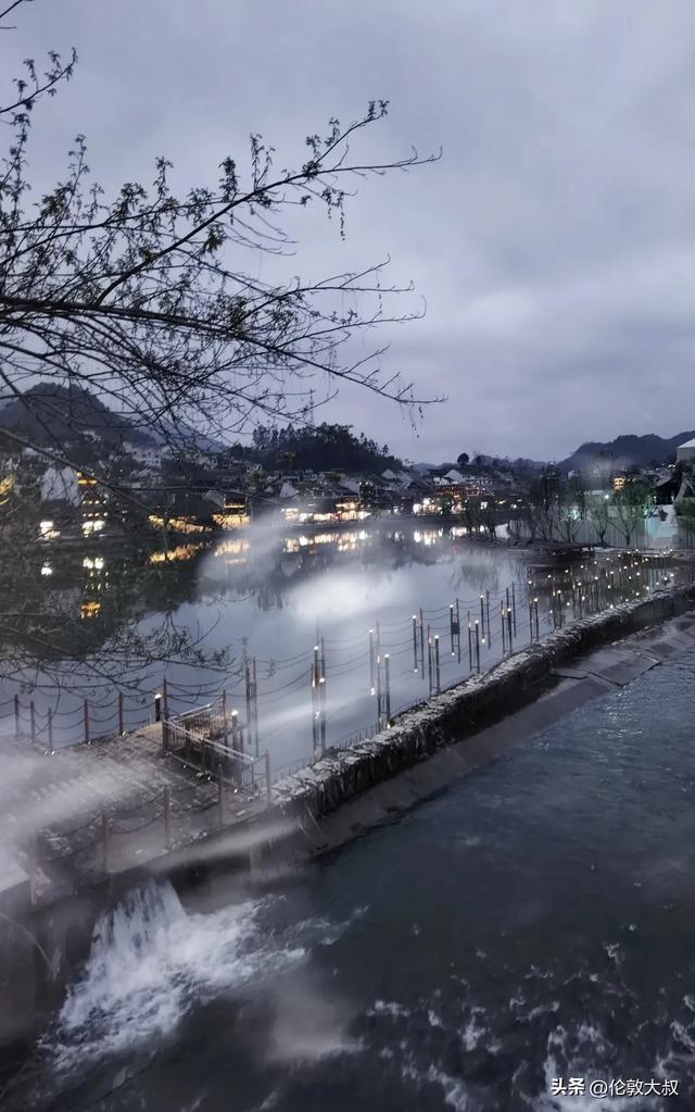 重庆秀山县靠什么发展的这么好