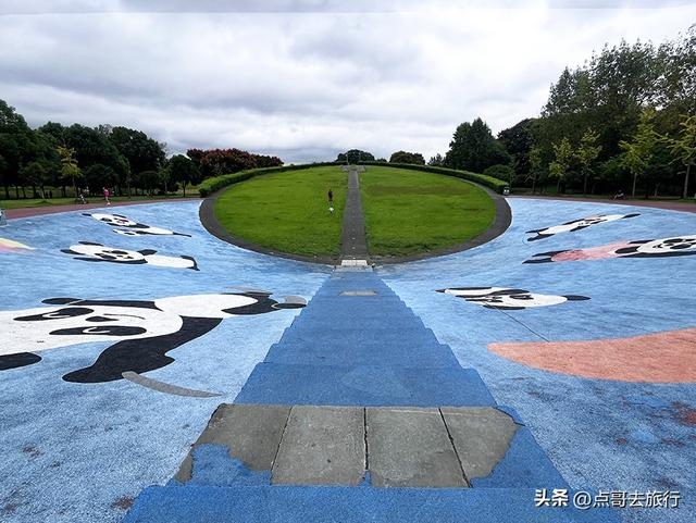 成都公园难得一见的旷野之景，画面超级唯美，地铁公交到达！