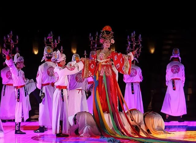 西安长恨歌，一场穿越千年的视听盛宴，真的值得去吗？