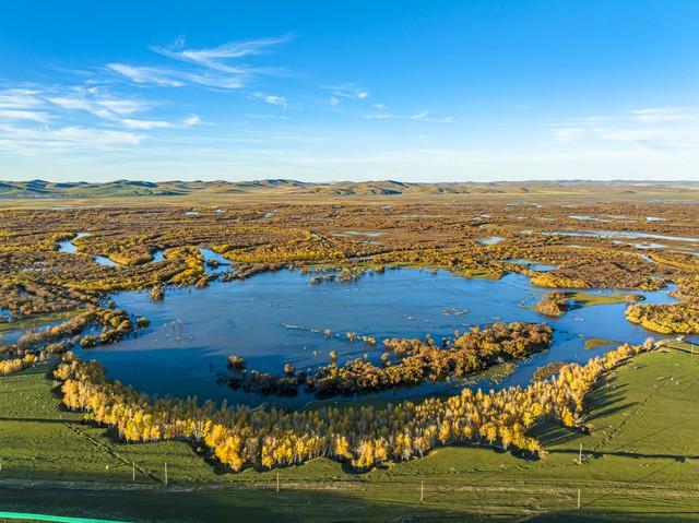 不藏了，除了草原，内蒙5个秋色仙境，最后一个颠覆你赏秋眼光！