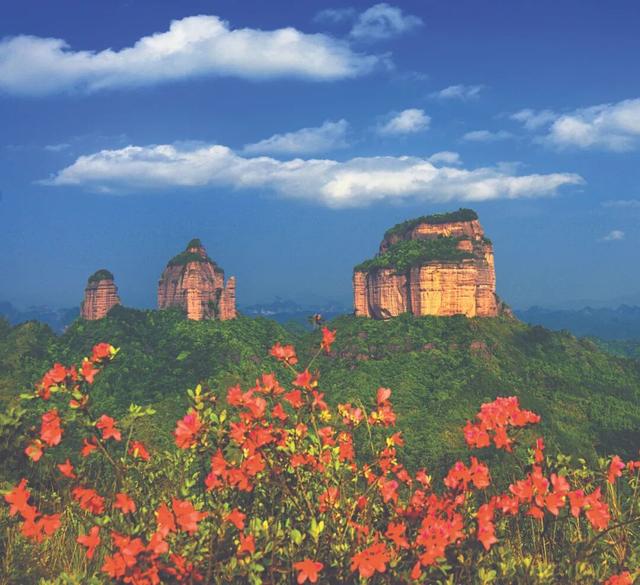 丹霞山秋冬攻略｜一场让手机内存爆掉的视觉暴击之旅，解锁四季皆宜的地质奇观新体验