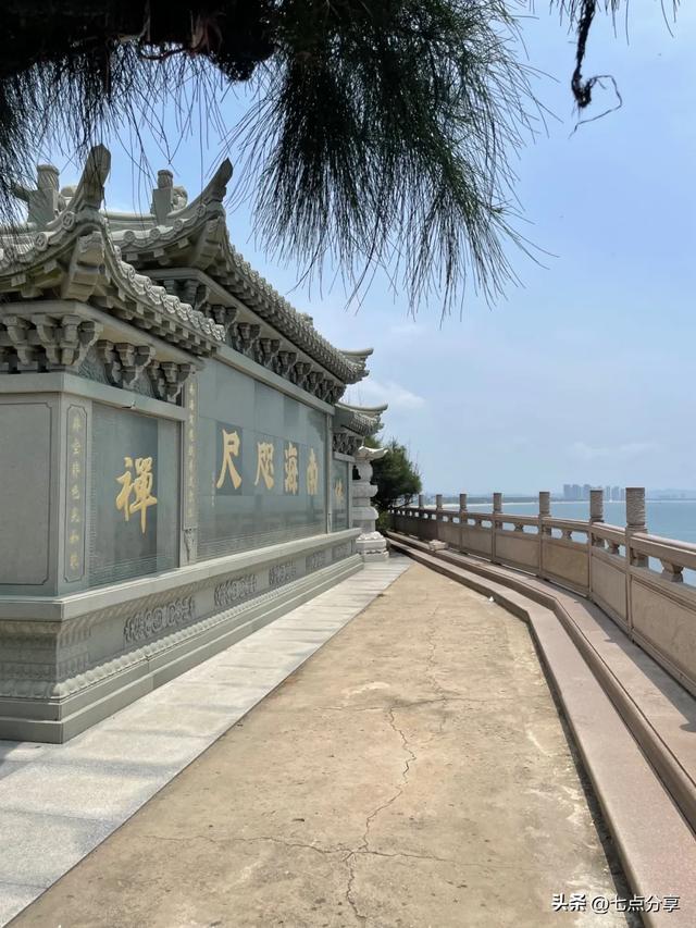 汕头一日游:杨枝寺+菩提禅寺+汕头市博物馆+小公园+广场轮渡