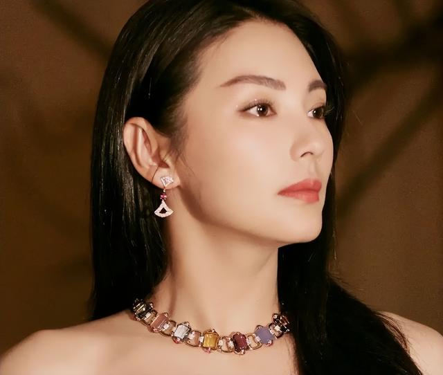 代孕只是冰山一角！张雨绮再迎2大噩耗，38岁事业惨遭滑铁卢