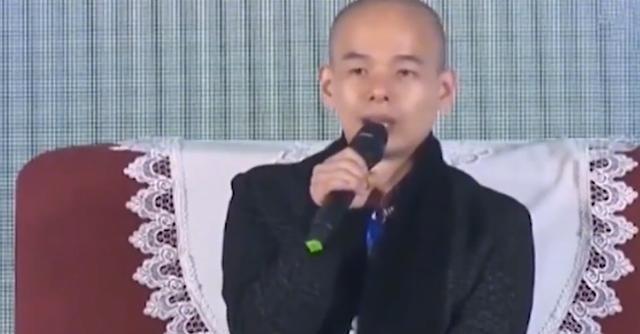 为报南海撞机之仇，8万红客入侵“美国”，把红旗挂在白宫官网