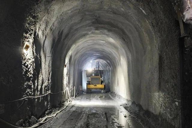 国内首个水平式隧洞储氢项目主洞爆破成功！