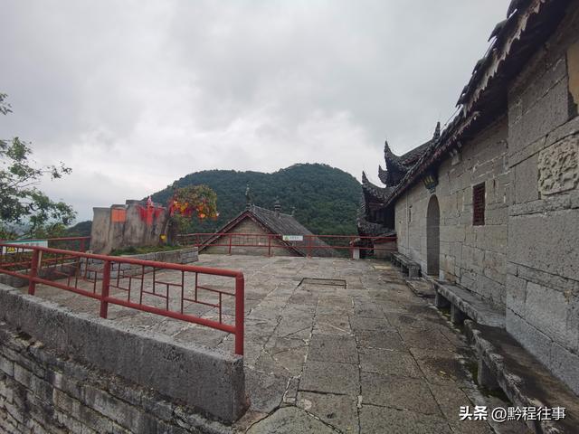 寻找一片僧人墓地，佛门高僧竟然最后落得尸骸无存