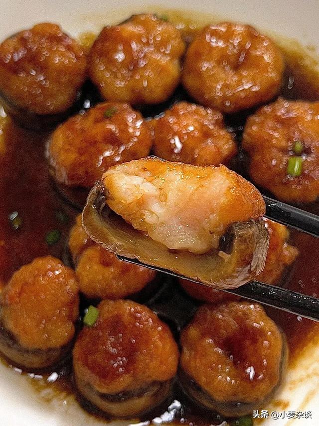 钾是香蕉的17倍，建议中老年，隔天吃一次，腿脚有劲，对肝脏也好