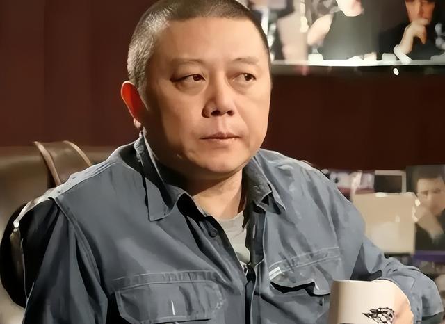 她一生“风流成性、老少通吃”，撩汉无数，至今54岁却依旧单身