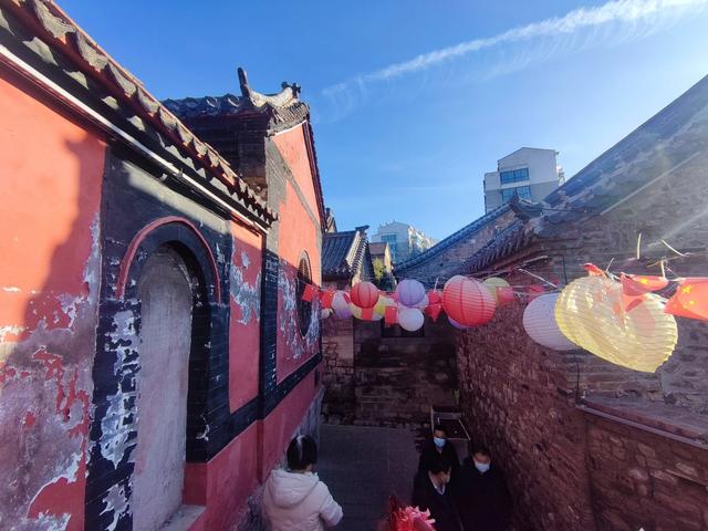 博山八陡老街，有不要钱的博山大锅菜