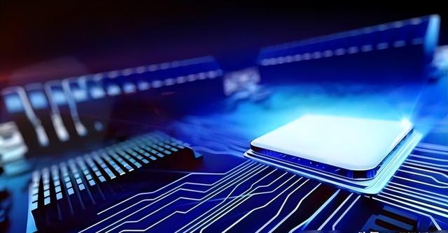 450台光刻机，2153亿元！ASML正式宣布，外媒：中国芯大势已去了