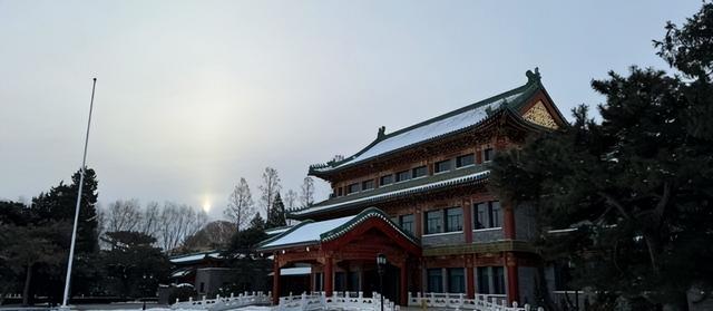 钓鱼台国宾馆住一晚要多少钱？据说24小时武警守卫，是真的吗？