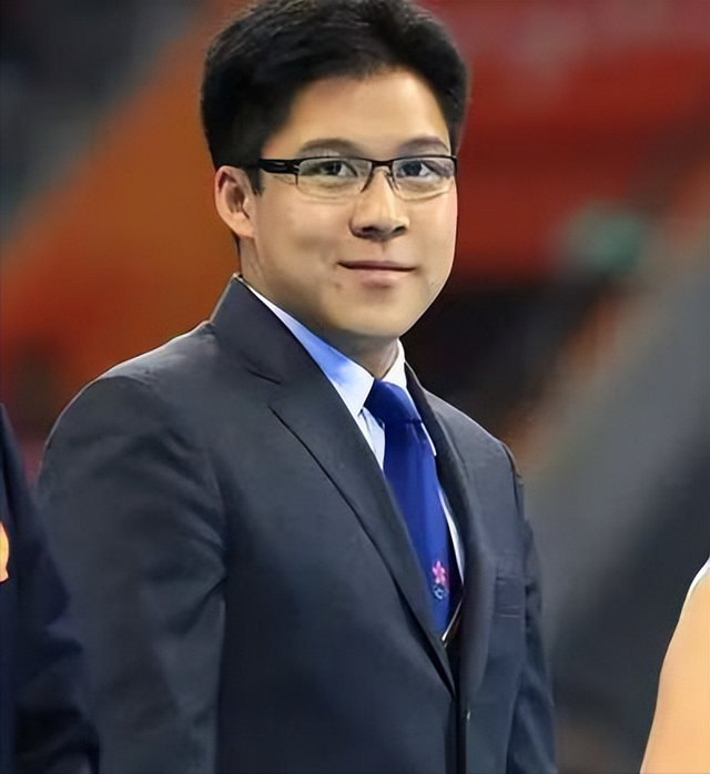 郭晶晶也没想到，霍启刚会因香港火灾后的这一举动，实现口碑暴增