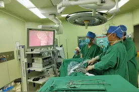 广安门医院完成首例针刺麻醉下胸外科无管化手术图片