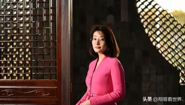 宗馥莉在娃哈哈离职后，我才发现！老宗生前可能留了两条路给她