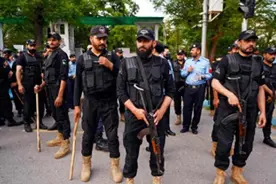 前线传出败报后，印度要屏蔽中国官媒，性质很严重，中巴开始对表图片