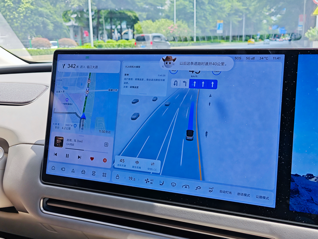 十大信号预示车市巨变！2025年，这些变化正在淘汰旧时代