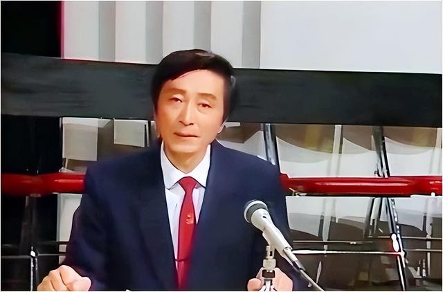 86岁宋世雄现状：定居北京老到认不出，托举儿女成才却都不在身边