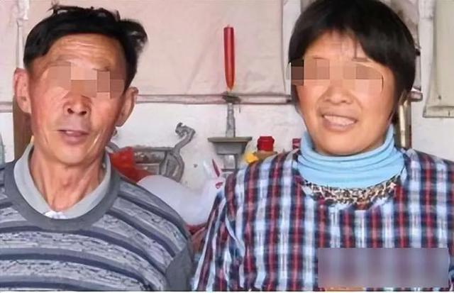 独生子啃老三十年，父母车祸离世，三十万积蓄一夜归零