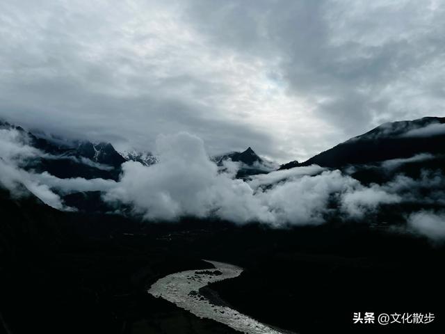 西藏漫记：天路的奇迹与高反里的守护，终遇拉萨