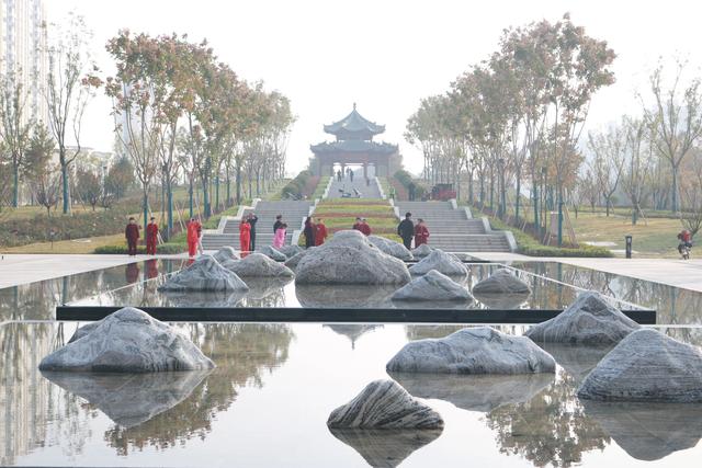 记顺阳公园石刻景观