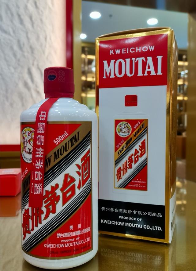 上海面馆48元一杯茅台爆火后，恶心的一幕出现，老板无奈连夜下架