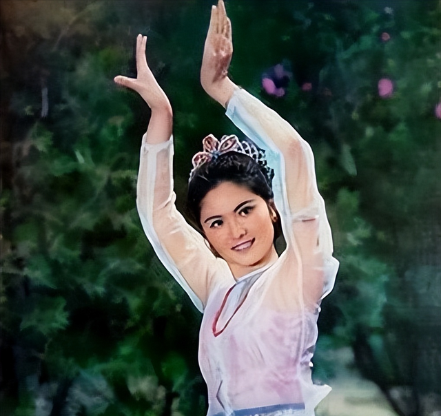 80年代家喻户晓的女演员，嫁给军委副主席儿子，离婚后混得如何？