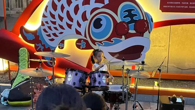 节奏燃爆夏夜！这两晚的打击乐表演，你打卡了吗？