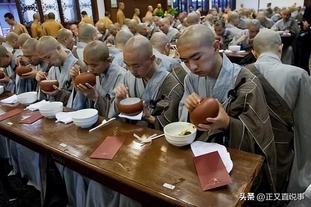女子谈释永信，她们姐妹住少林寺3天收费1万，争着往释永信房间跑