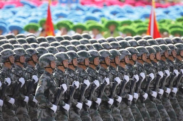 越南与中国杠上了？中国前脚定下9月3阅兵，越南后脚就定9月2！
